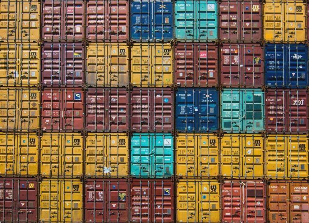Multimodaal transport - containers, trein en binnenvaart